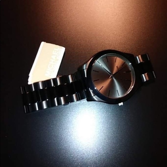 Brand New - MICHAEL KORS Slim Runway Men's Watch - Picture 3 of 4